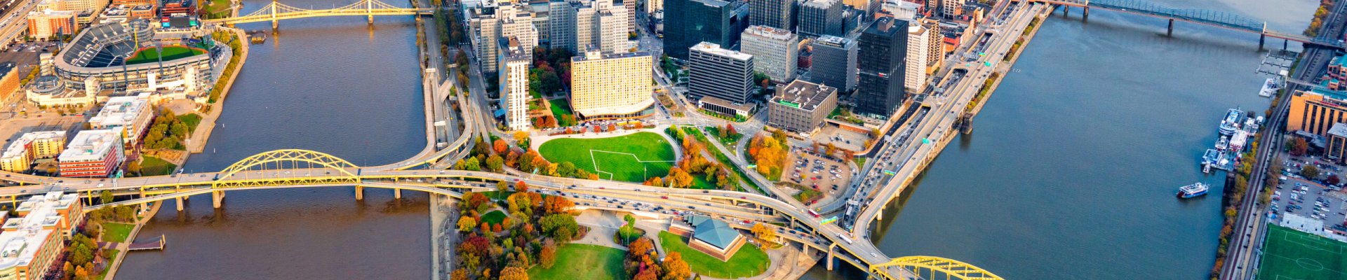 Ariel view of the city of Pittsburgh, Pennsylvania 
